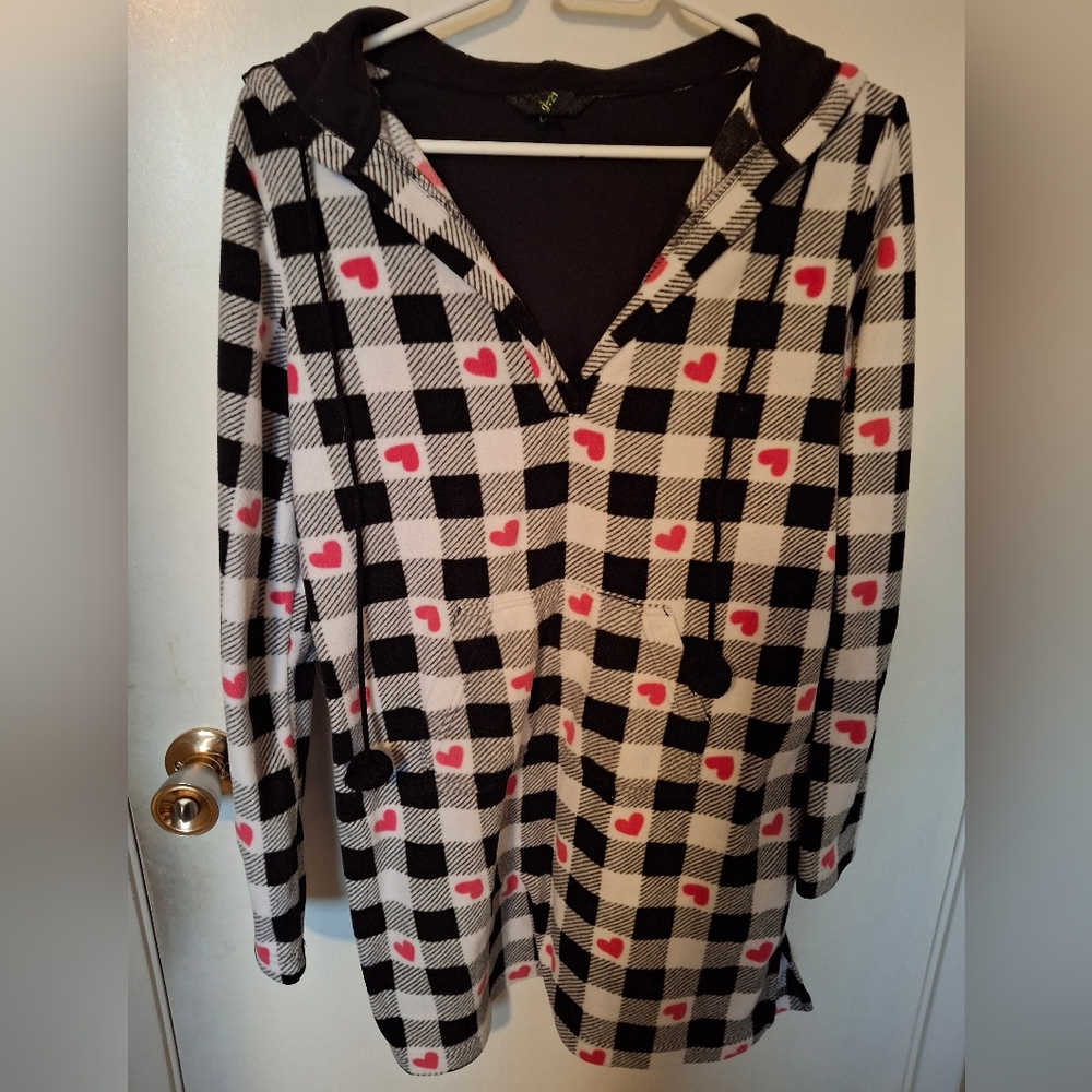 Fleece Black and White Nightgown With Pink  Hearts ,Hood and  Front  Pouch